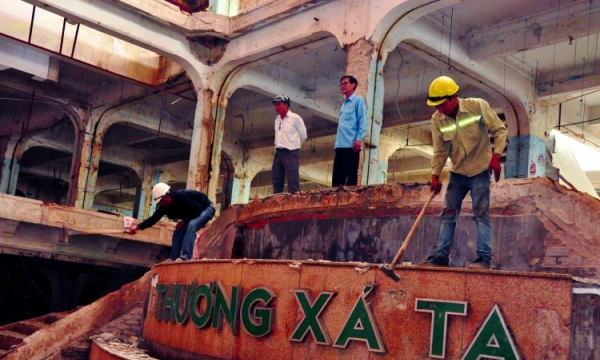 Người Sài Gòn hoài niệm 136 năm Thương xá Tax